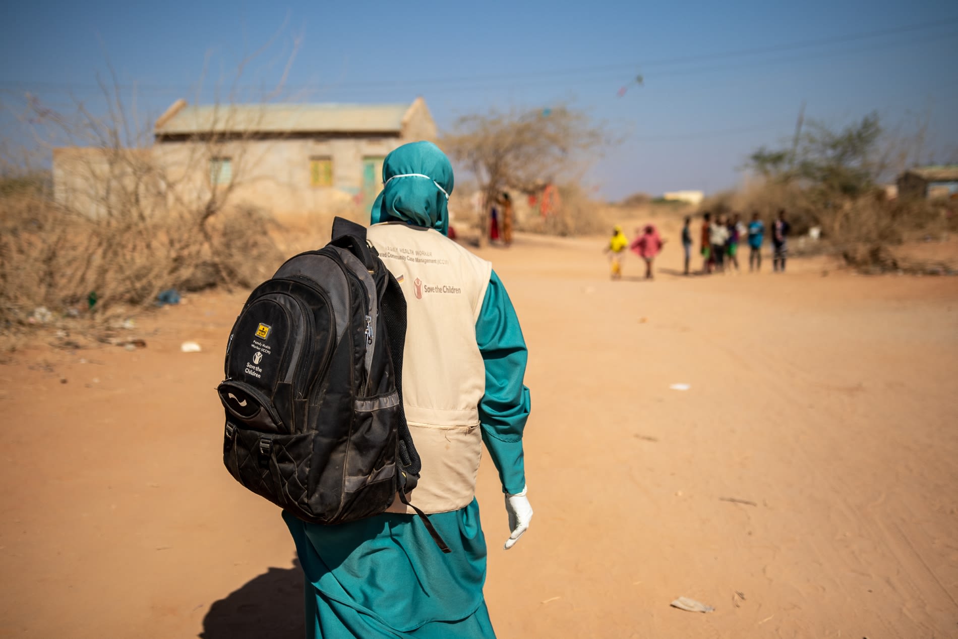 Muna (42) is a Family Health Worker with Save the Children and provides access to healthcare for child living in a camp for displaced people in Somalia